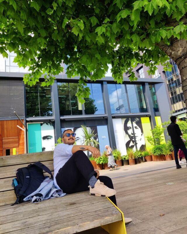 Welcome to another series of what our UWS students are up to! 📸
 
From relaxing on the benches of Republic to enjoying a refreshing drink on a hot summer day, we love seeing what our students are up to both on and off campus ☀️🥤🌳
 
Don’t hesitate to send us your photos, whether you’re at a TEG Club event or exploring the city 🎉🏙️!
 
📷: @poped_boy
 
We can’t wait to see your adventures! 🌟