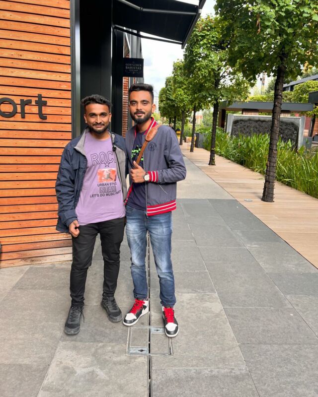 Interested in what studying at UWS London looks like ? 🇬🇧

Making friends is super easy when you have such a vibrant community of students from all around the world. 🌎

@vilis_patel_  has shared some of his favourite memories of this past semester. 

We love seeing you with your friends on campus. DM us with your selfies 🙌🏼

📸: @vilis_patel_